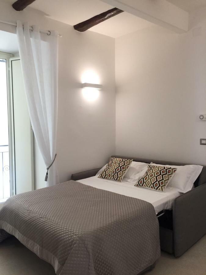 Napoli Plebiscito Apartment Exterior photo